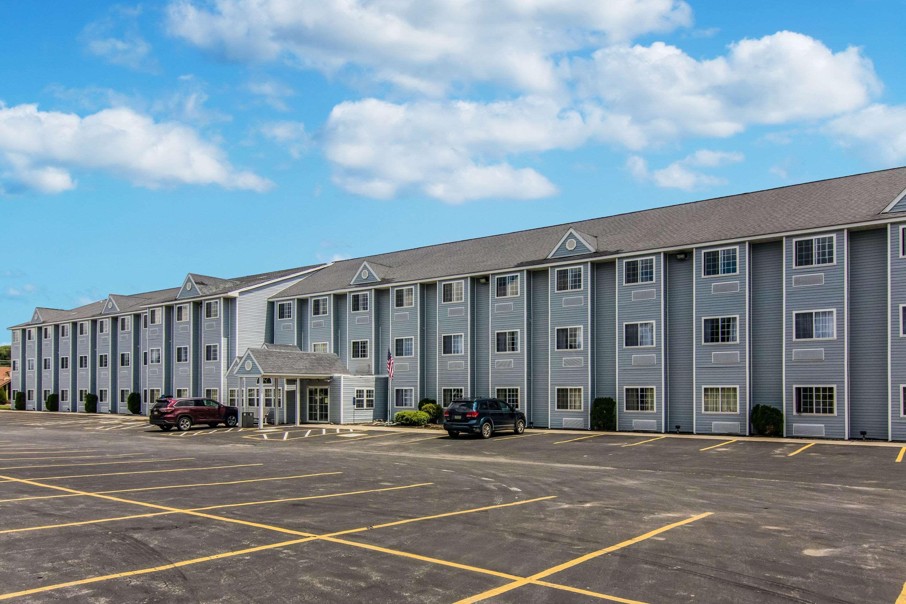 Monroe Heights Grove City Exterior foto